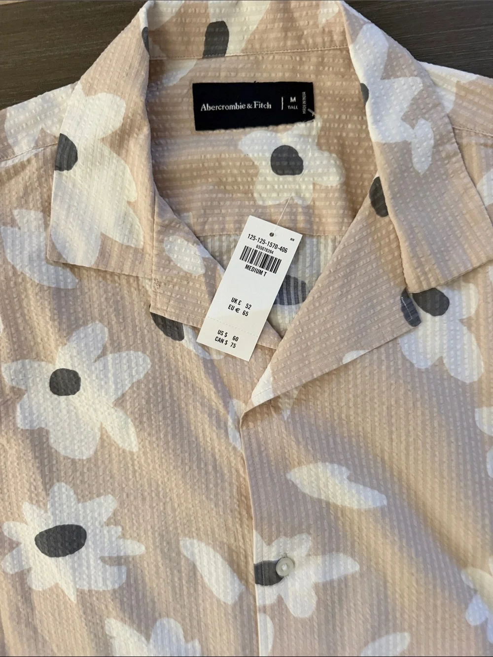 Abercrombie & Fitch Beige Short-Sleeve Floral Button-Down Shirt